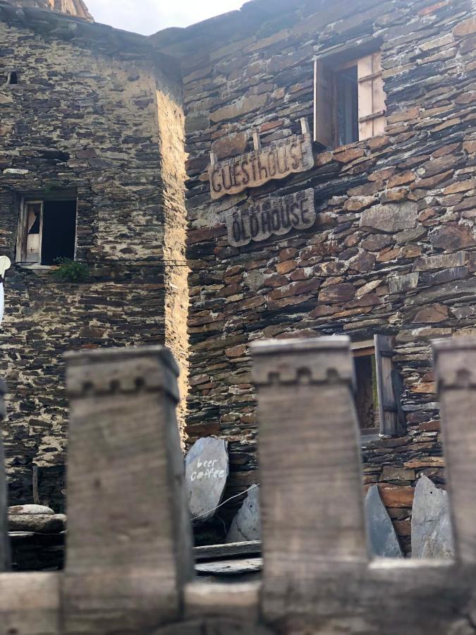 فندق Old House أوشغولي المظهر الخارجي الصورة