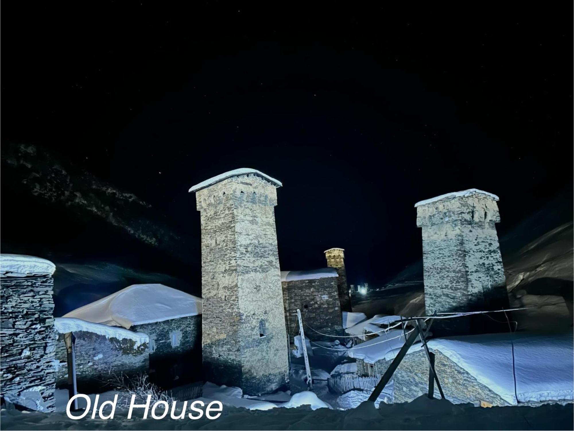 فندق Old House أوشغولي المظهر الخارجي الصورة