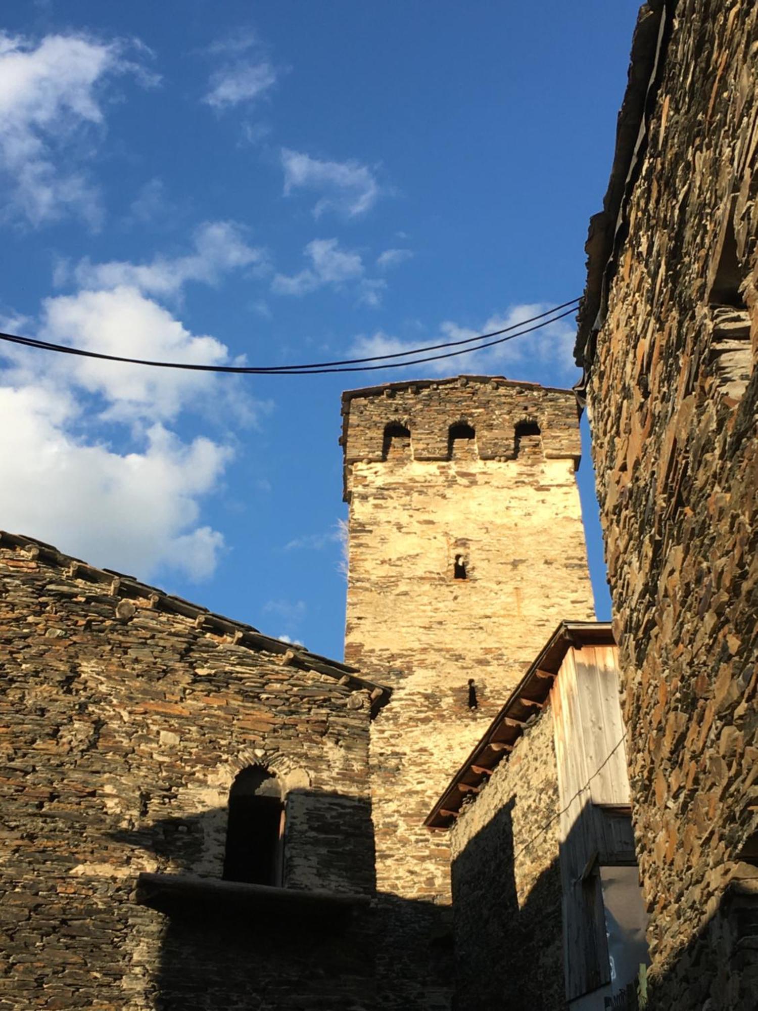 فندق Old House أوشغولي المظهر الخارجي الصورة